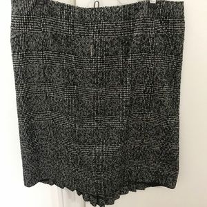 Express Skirt with Back Pleat Detail